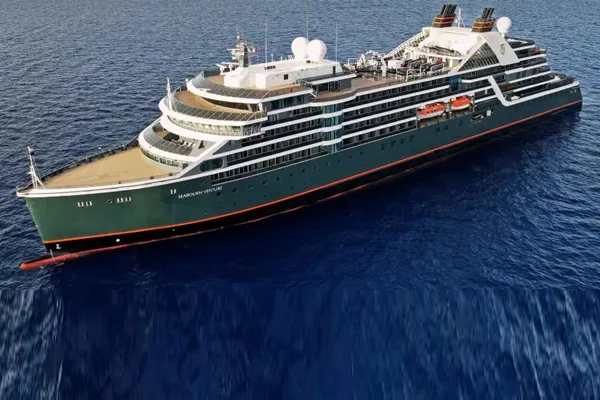 24 Days Iceland & Greenland